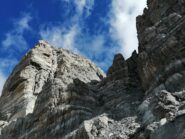 Parte alta sotto il Colle X. Al centro in basso lo spuntone che si aggira a destra e non a sinistra. 