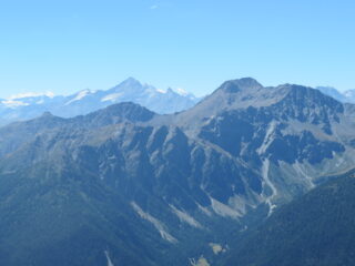 zoom verso M.Fallere con Grivola e monti di Cogne alle spalle