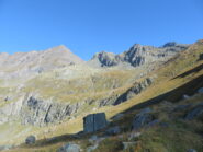 Verso il colle e la Cima Costan, all'altezza della deviazione per il Tazzetti