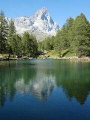 sosta al lago blu con un Cervino così è un obbligo