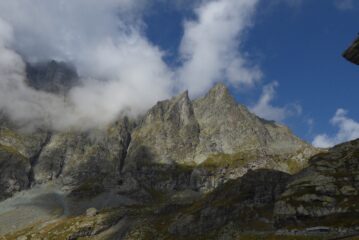 Quasi al lago dietro la Torre