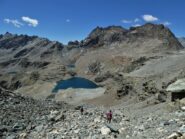 Sulla pietraia verso il Gran Lago