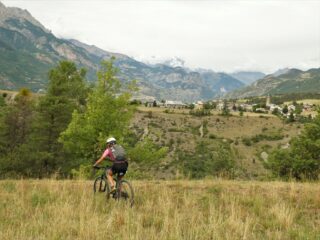 Sui prati sopra Guillestre.