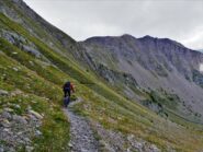 Sul traverso in alto.