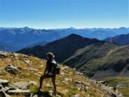 In fondo, il Monviso.