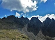 Dal colle della Lausa, la Testa dell'Ubac a sinistra.