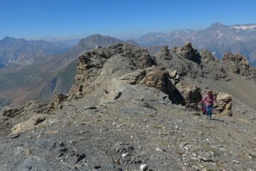 Salendo alla vetta nord