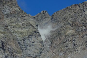 Grossa frana dal passo Martellot