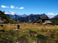 Lo splendido pianoro dell'Alpe Cevia.