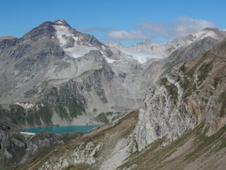 Punta d'Arbola e Lago Sruer visti dalla cima