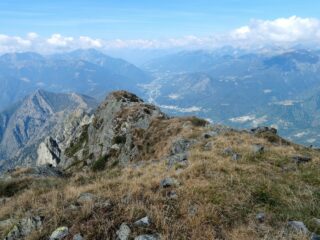 Vista di vetta sulla Valle Vigezzo