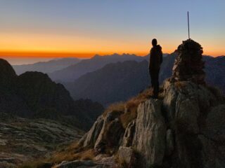 L'alba dal bivacco