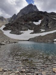 Laghetto glaciale,con sfondo Pic du Thabor