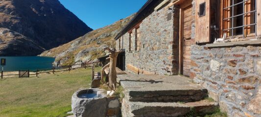 il bivacco e la sua fontanella