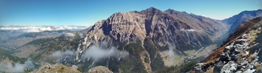 Val Thuras dal tornante oltre le casermette