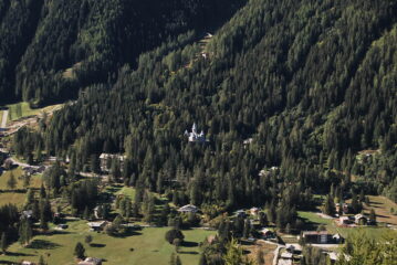 Castel Savoia salendo