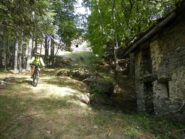 poco sotto le Grange Cravasse 1360 m.