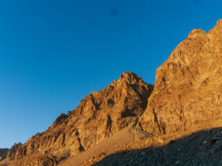 Lo sperone visto in avvicinamento.