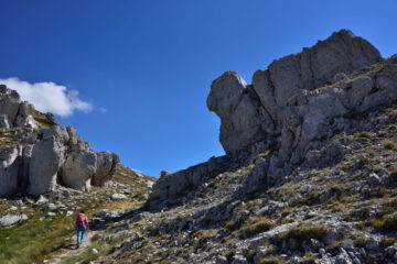 Salendo verso il Passo di Sasso Borghese