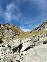 Il colletto raggiunto per tornare in Val d'Ayas