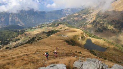 Vista d'insieme della parte sopra l'alpe Litteran