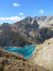Lago di Cignana e Becca di Salé