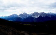 Le Dolomiti di Sesto, e oltre, da poco prima della cima.