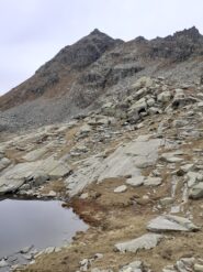 Laghetto e sfondo Monte Morion