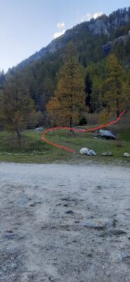 Il sentiero inizia da qui