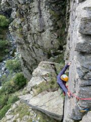 Nanni sul breve muro della L2
