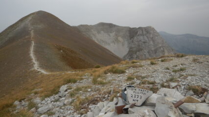 Punta Prato Pulito e Cima del Redentore sullo sfondo