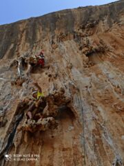 Mark e Jaume su canne e candelabri