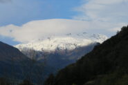 vista sul Rutor ancora parzialmente coperto salendo verso Thouraz