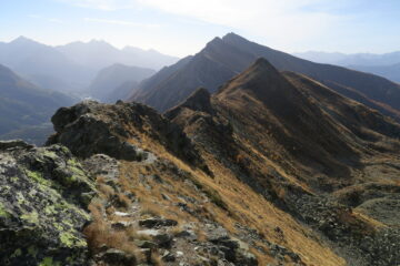 vista verso lo Zerbion dal sentiero per il Tantané