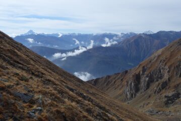 Salendo appare il Monviso