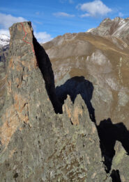 La linea (come se avesse bisogno di presentazioni)