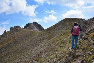 Risalendo la cresta NO e O del Becco Grande