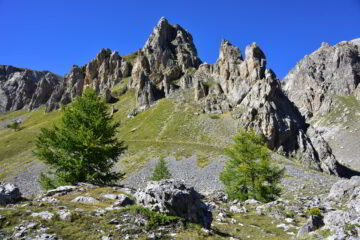 Scendendo nella valle Enchiausa