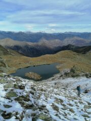 La discesa verso il lago di viana