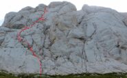lo schema della via (con la Sosta intermedia della L4)