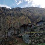 Borgate lungo il sentiero.