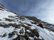 Ultimi metri a piedi per la cresta 