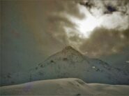 Dalla cima, una Rognosa imbronciata.