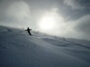 Assai meglio sotto la 