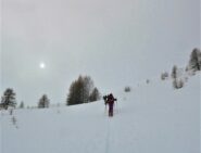 Parvenza di sole e nevischio a metà salita