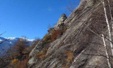 Salendo, alle pareti di arrampicata 1
