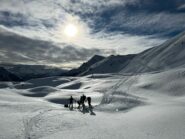 in partenza dal tornante della pista