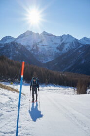 Salita accanto alla pista