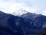 Una bella montagna, probabilmente il Becco dell'Aquila.