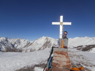 la croce, Giorgio e il Cervet